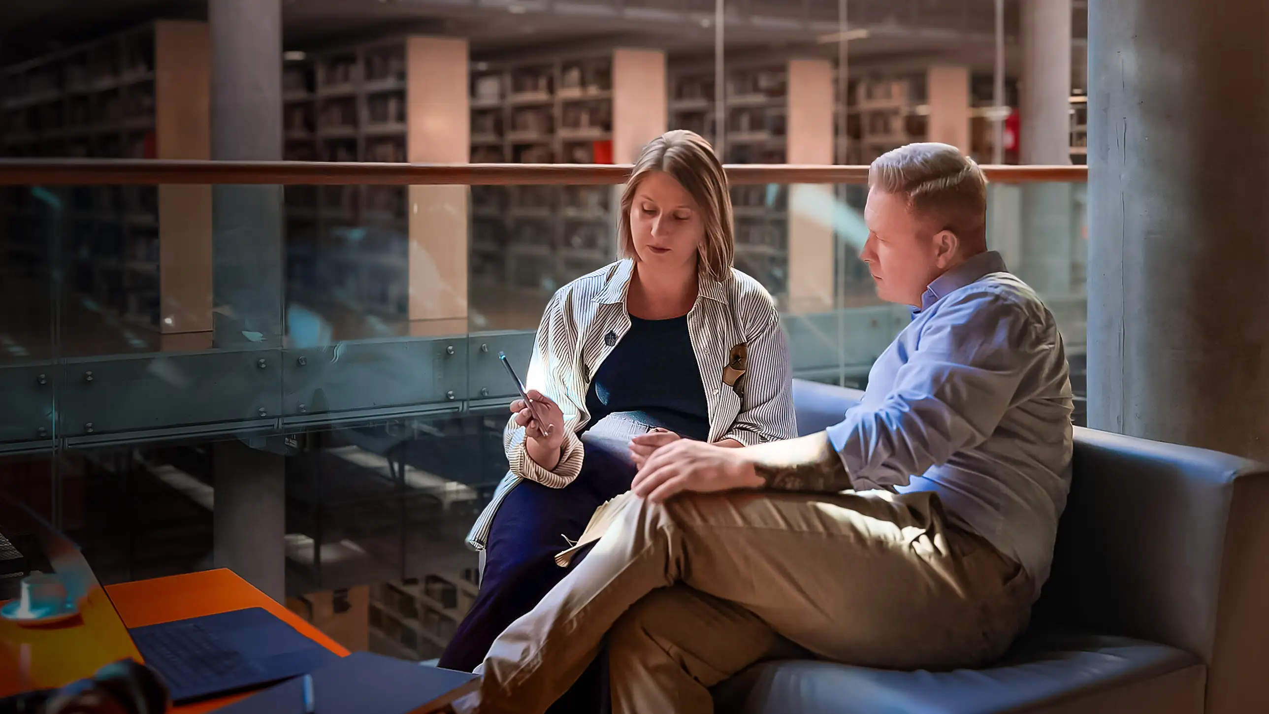 WideView — doradztwo HR dla firm, spotkanie konsultantów z klientem
